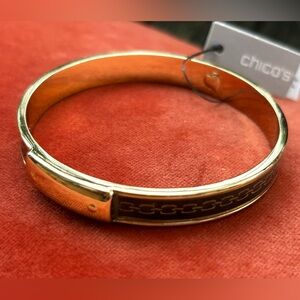 Stylish Gold-tone & Enamel Thin Cuff Bracelet
New with Tag / Never Worn